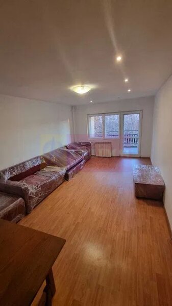 Vanzare apartament bd Unirii, vedere exclusiv la bulevard